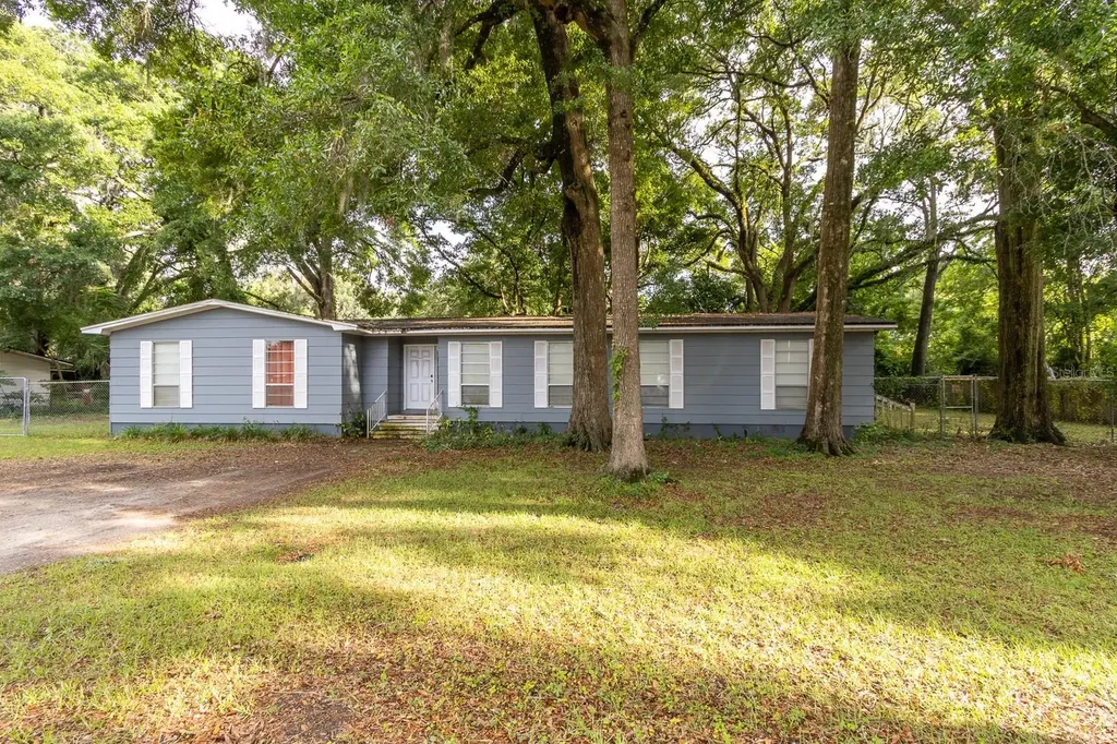 14215 NW 142nd Place Alachua FL 32615