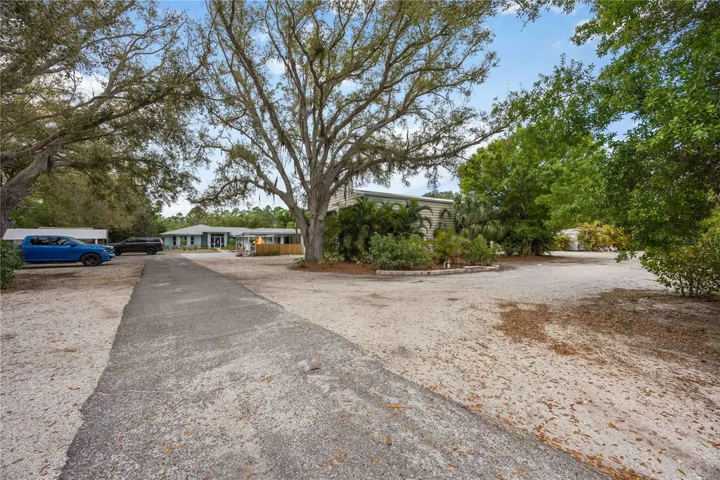 740 Arabian Circle Nokomis FL 34275