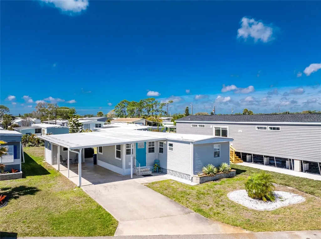 230 Wolverine Avenue North Port FL 34287