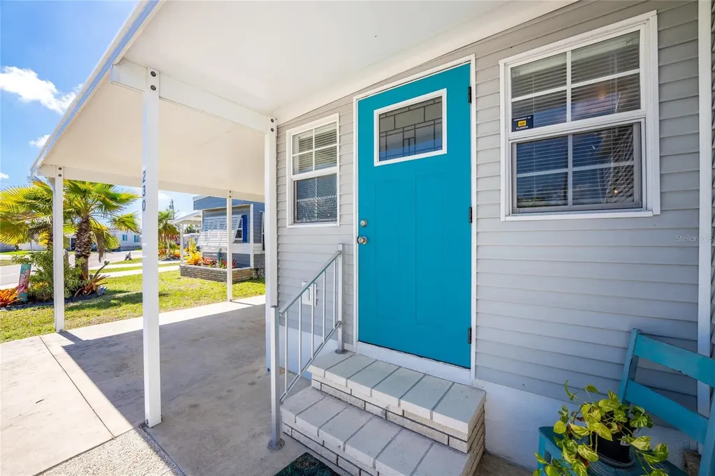 230 Wolverine Avenue North Port FL 34287