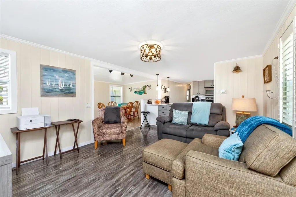 230 Wolverine Avenue North Port FL 34287