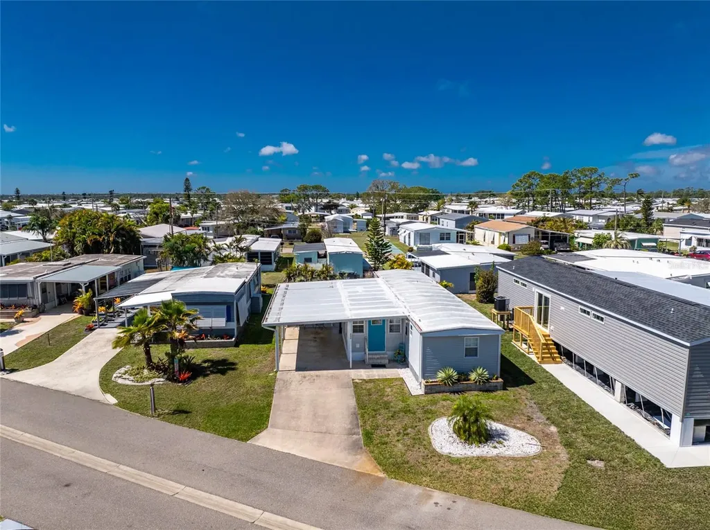 230 Wolverine Avenue North Port FL 34287