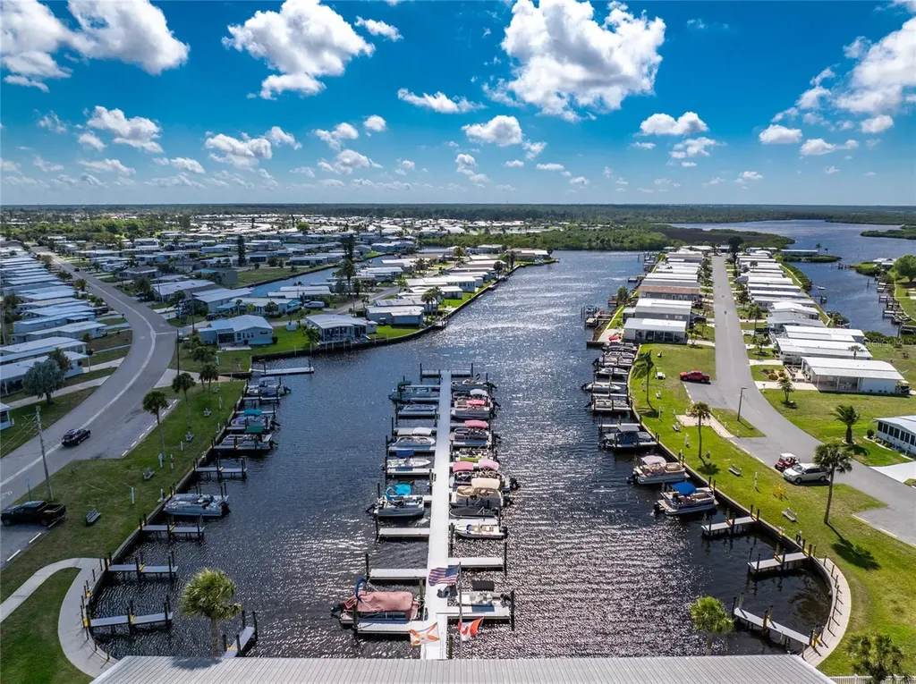 230 Wolverine Avenue North Port FL 34287