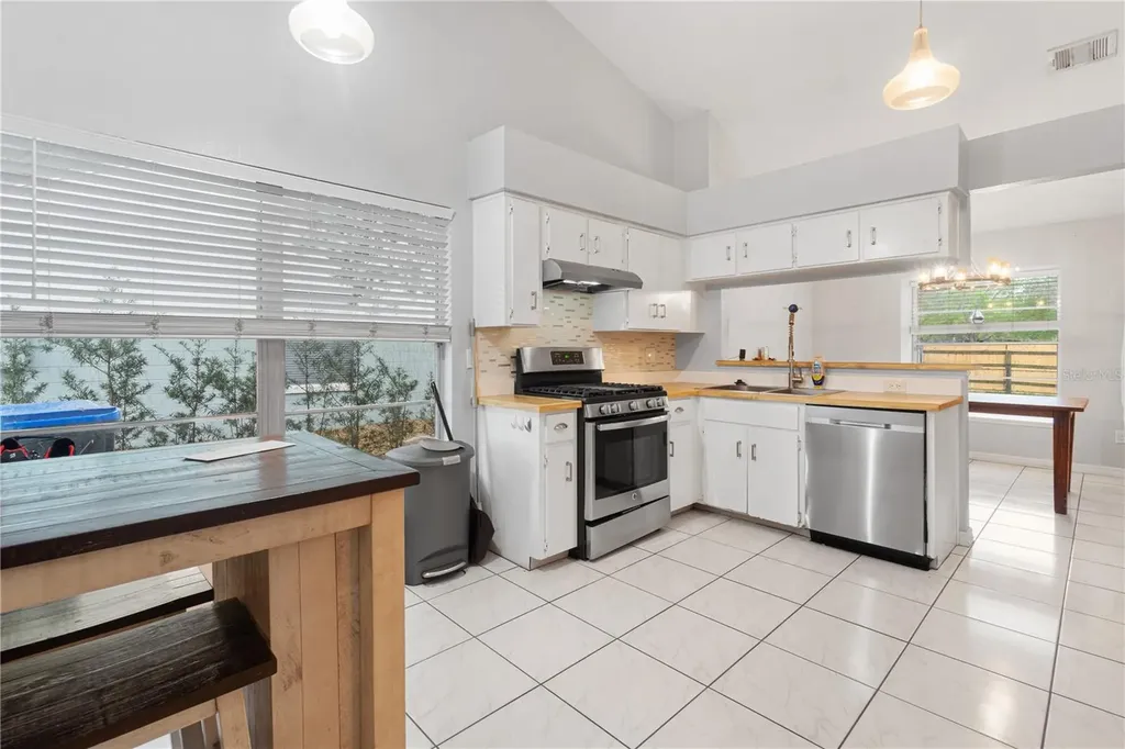 110 Baywest Drive Orlando FL 32835