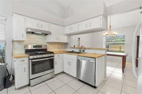 110 Baywest Drive Orlando FL 32835