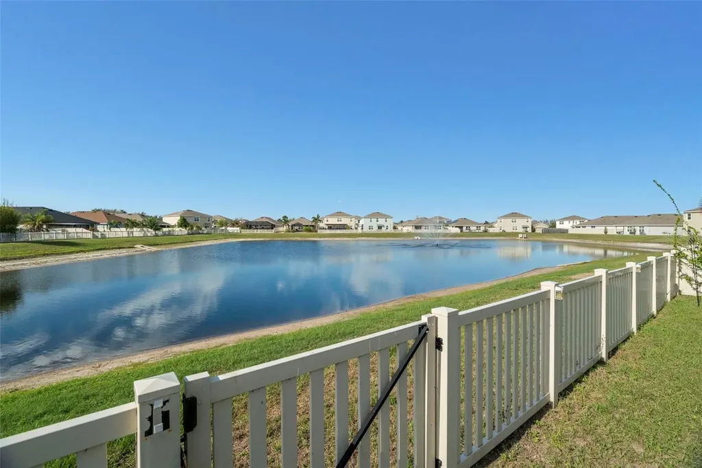 16316 Little Garden Drive Wimauma FL 33598