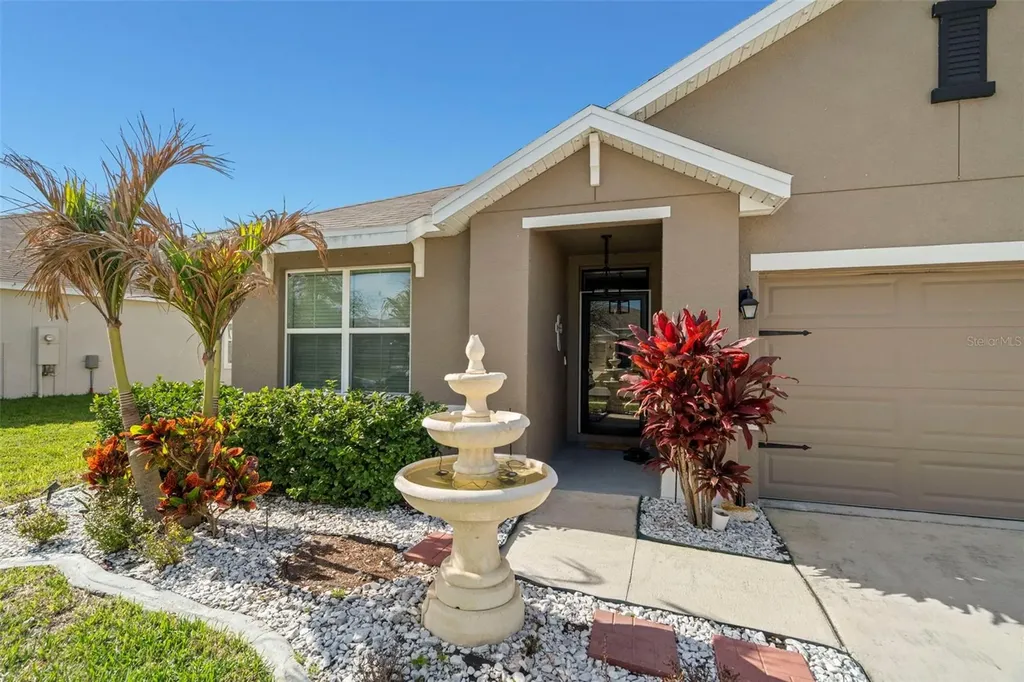 16316 Little Garden Drive Wimauma FL 33598
