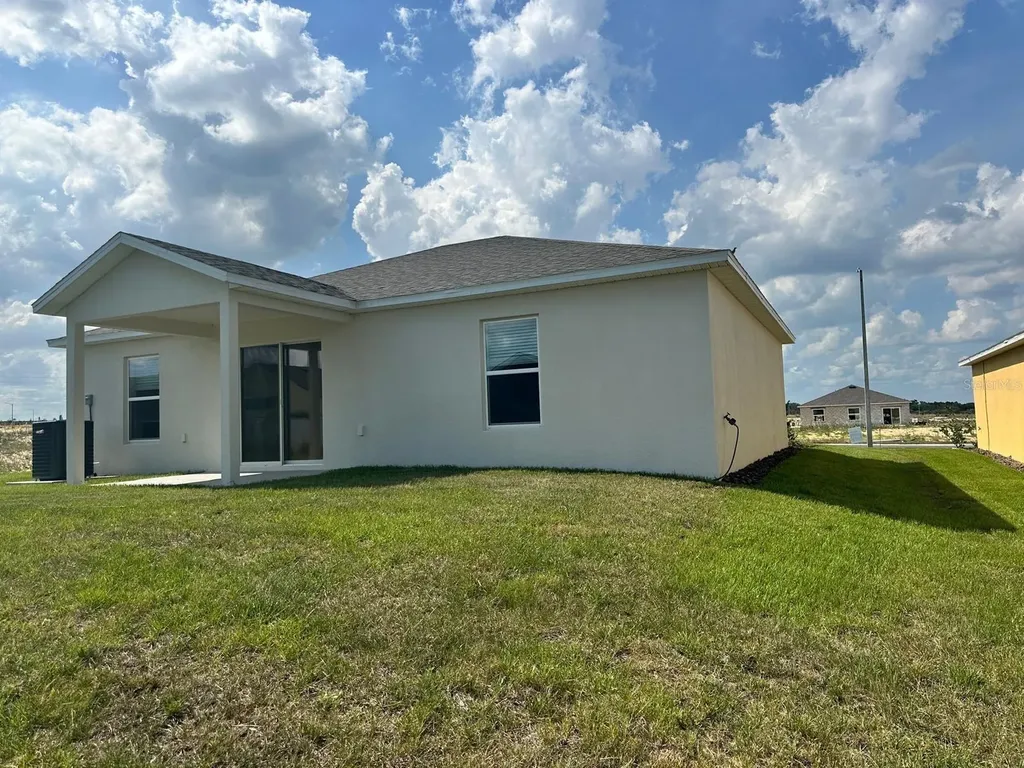 256 Spindlewood Boulevard Dundee FL 33838