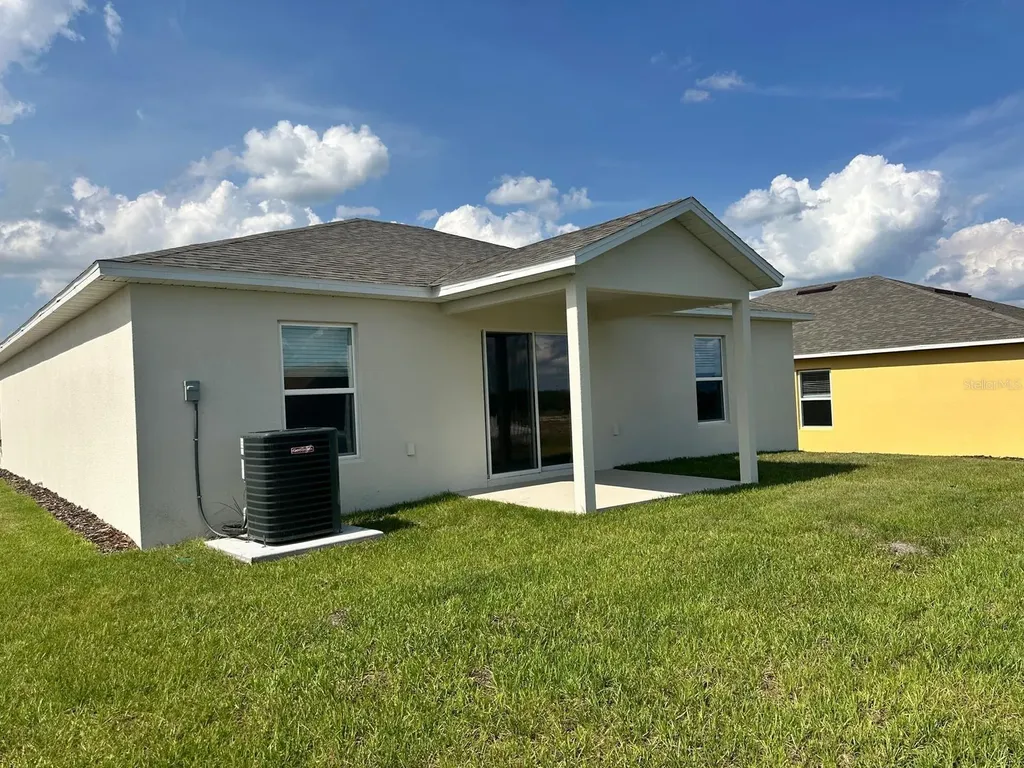 256 Spindlewood Boulevard Dundee FL 33838