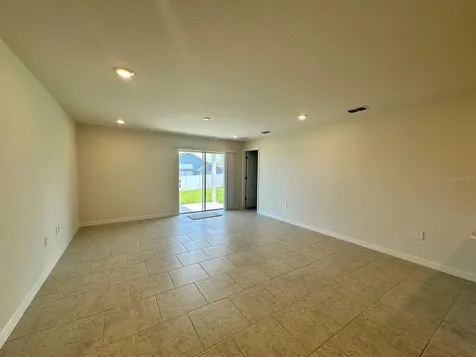 256 Spindlewood Boulevard Dundee FL 33838