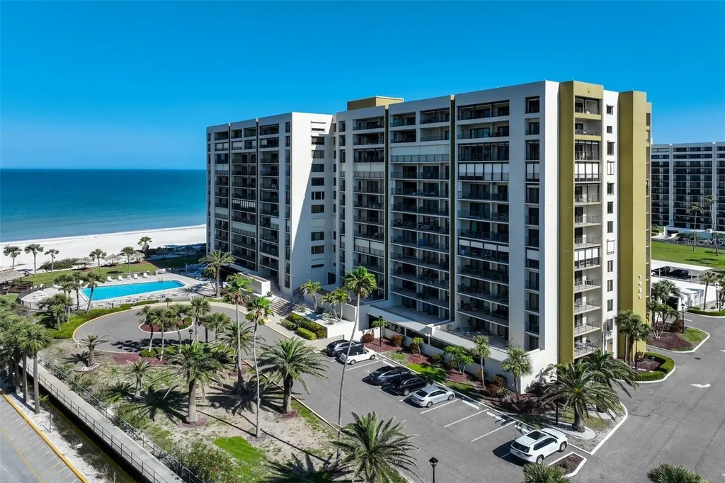 1480 Gulf Boulevard Clearwater Beach FL 33767