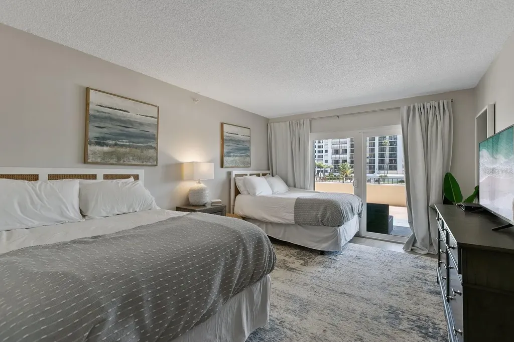 1480 Gulf Boulevard Clearwater Beach FL 33767