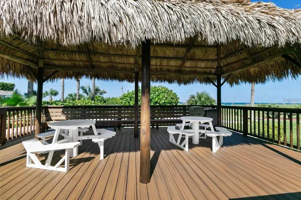 1480 Gulf Boulevard Clearwater Beach FL 33767