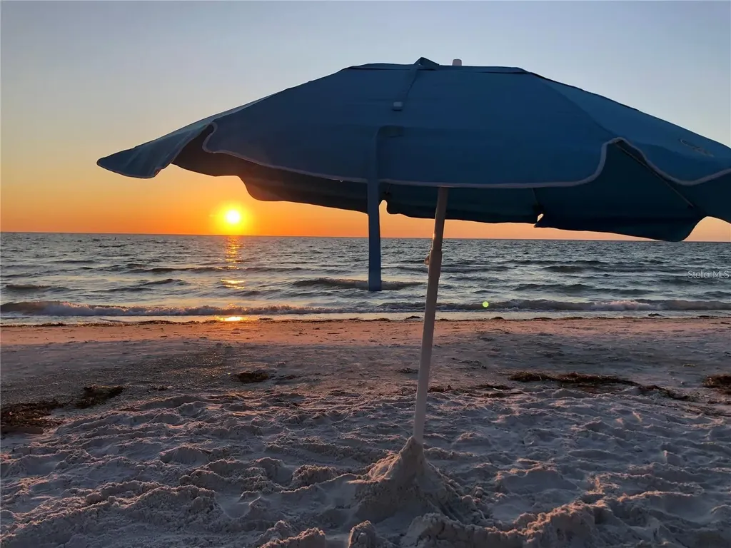 1480 Gulf Boulevard Clearwater Beach FL 33767
