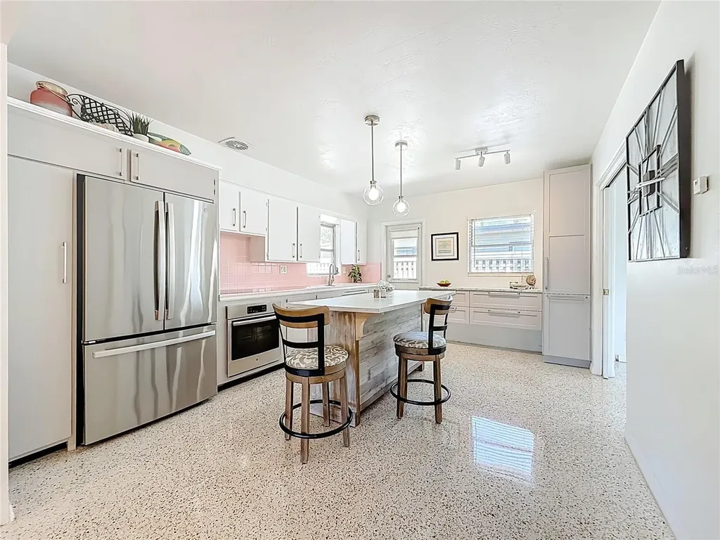 5401 17th Avenue S Gulfport FL 33707