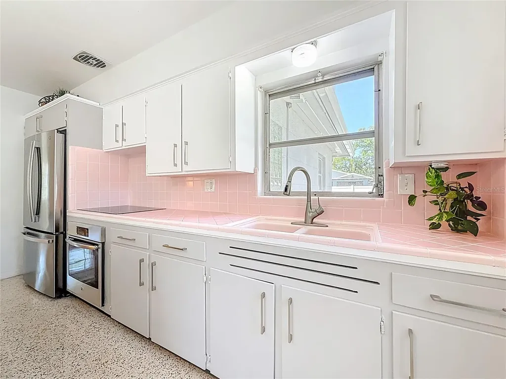 5401 17th Avenue S Gulfport FL 33707