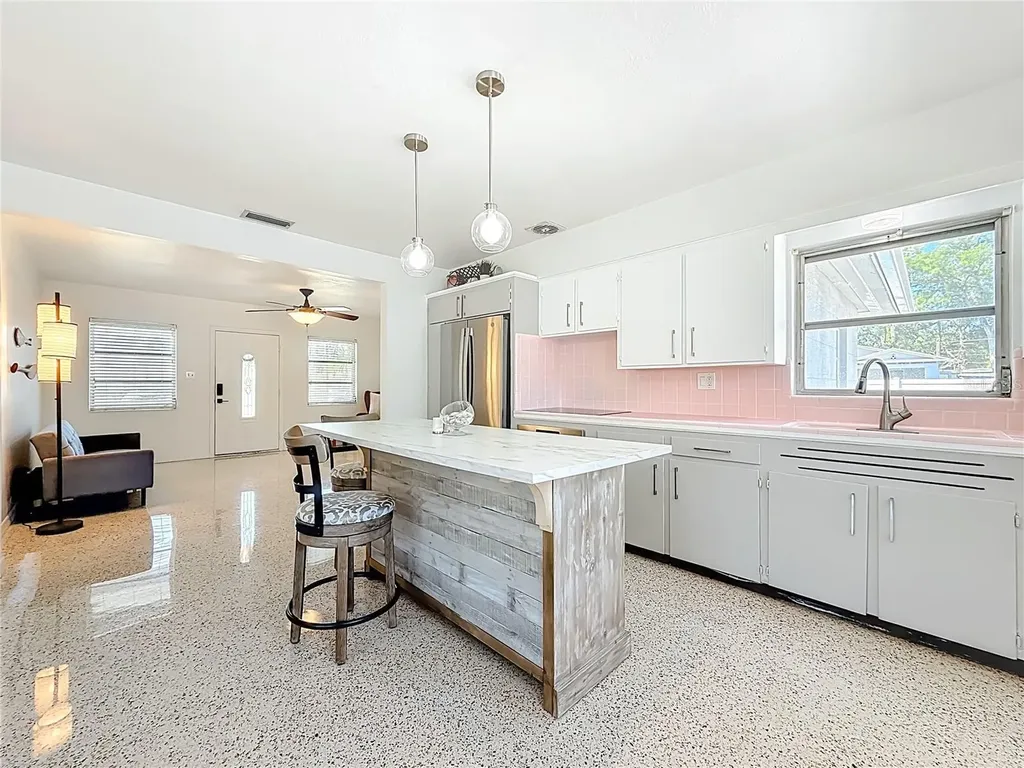 5401 17th Avenue S Gulfport FL 33707