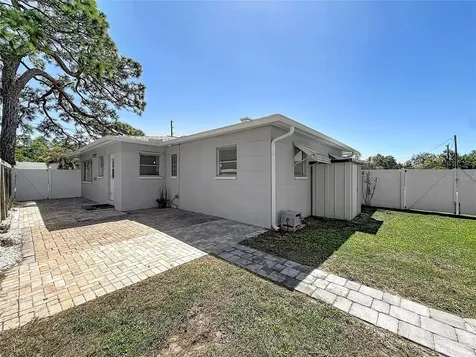 5401 17th Avenue S Gulfport FL 33707