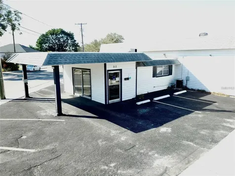 212 Main Street Auburndale FL 33823