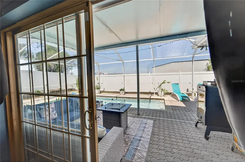 605 Cypress Park Avenue Tarpon Springs FL 34689