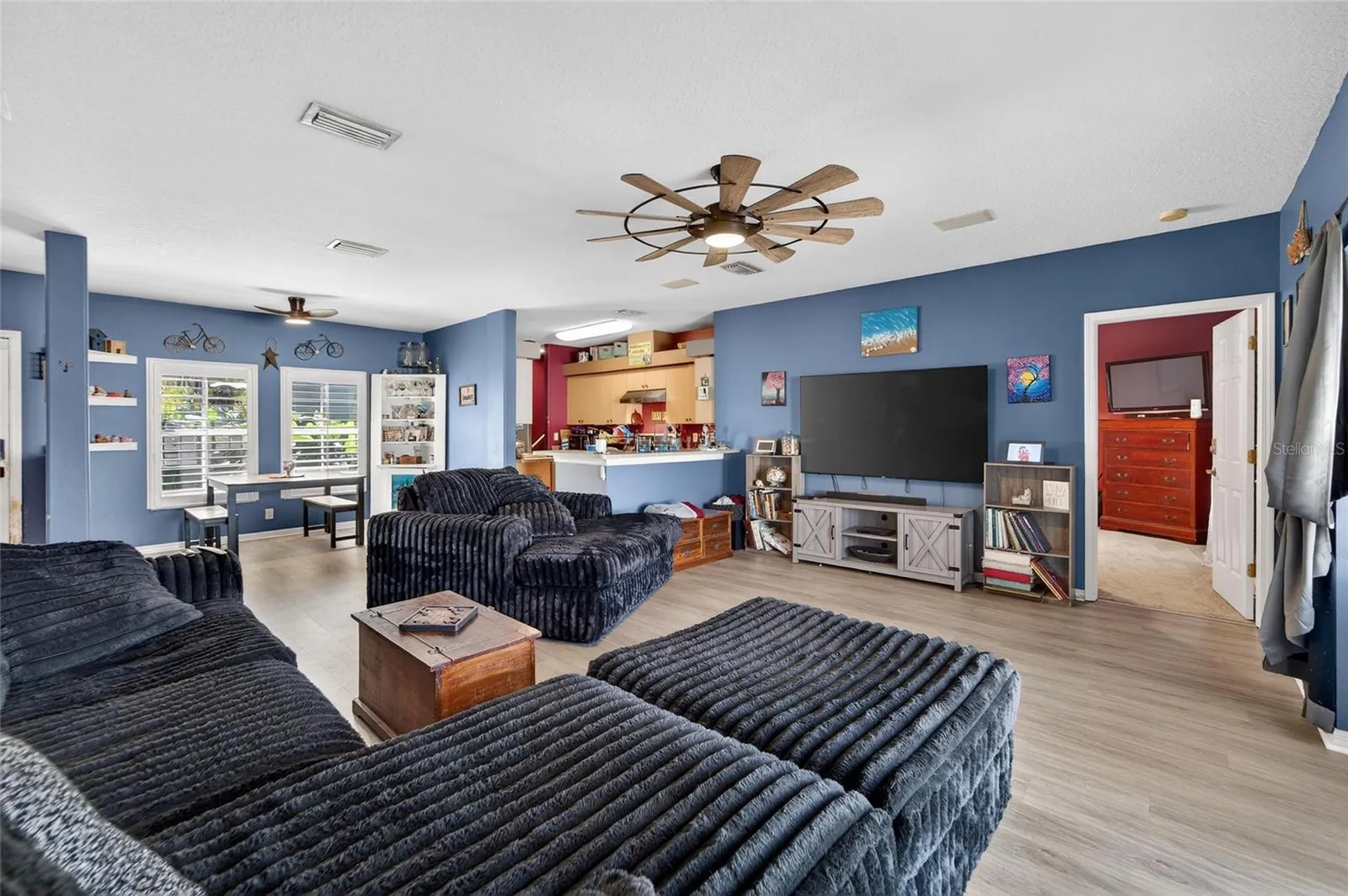 605 Cypress Park Avenue Tarpon Springs FL 34689