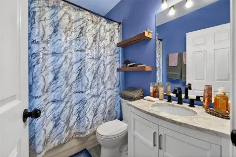 605 Cypress Park Avenue Tarpon Springs FL 34689