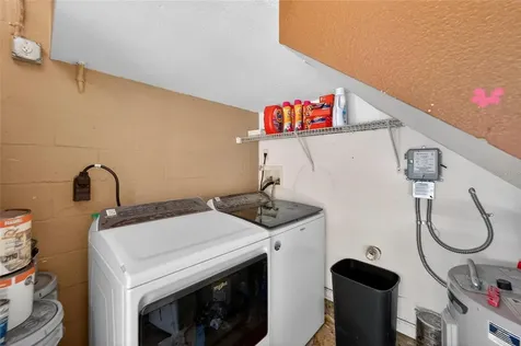 605 Cypress Park Avenue Tarpon Springs FL 34689