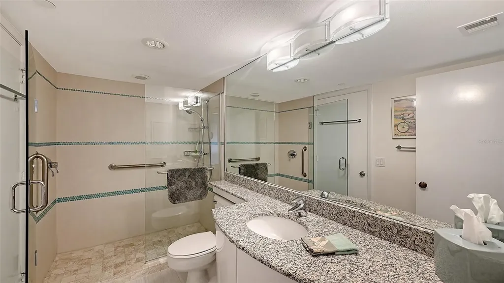 1085 Gulf Of Mexico Drive Longboat Key FL 34228