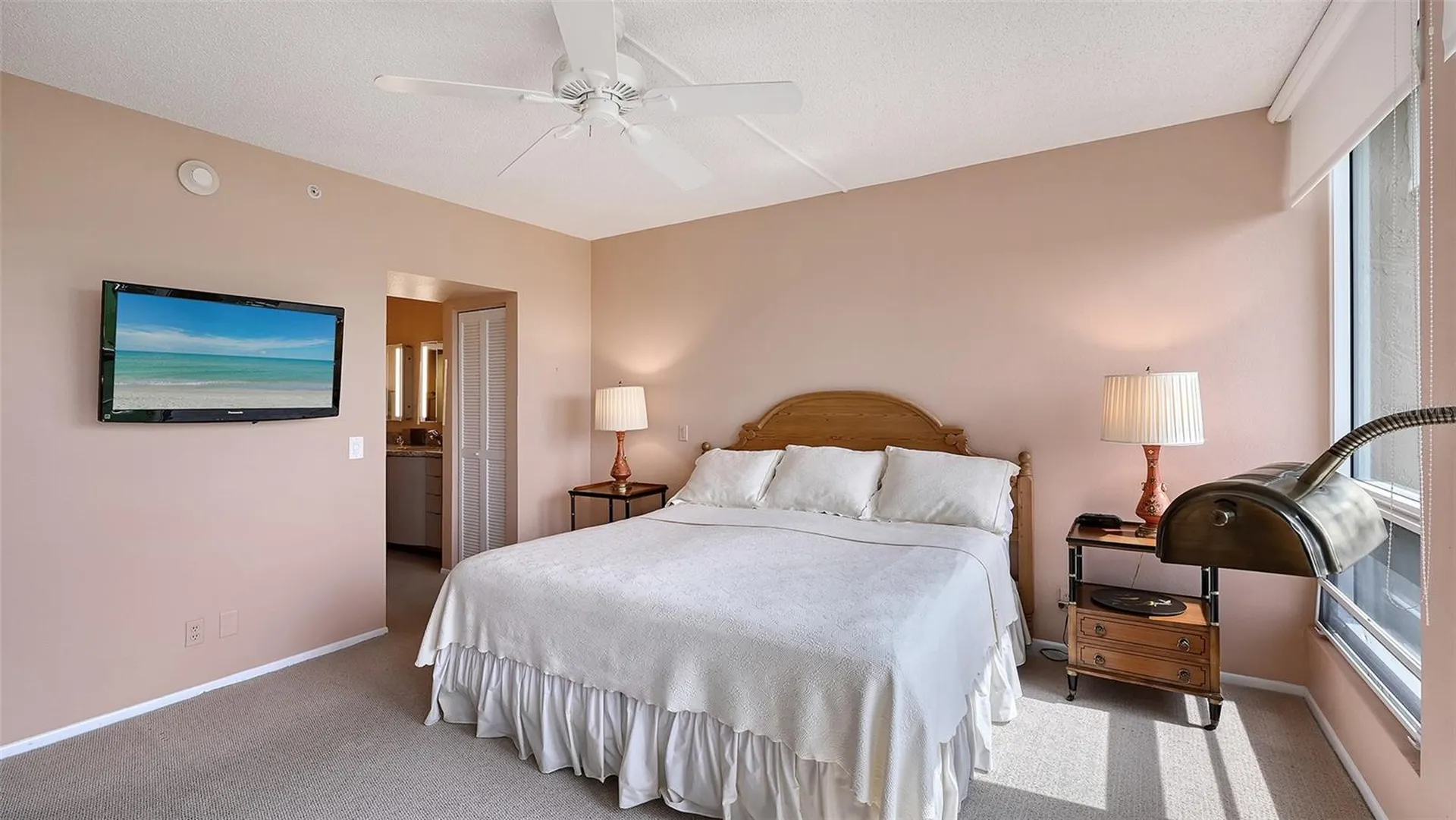 1085 Gulf Of Mexico Drive Longboat Key FL 34228