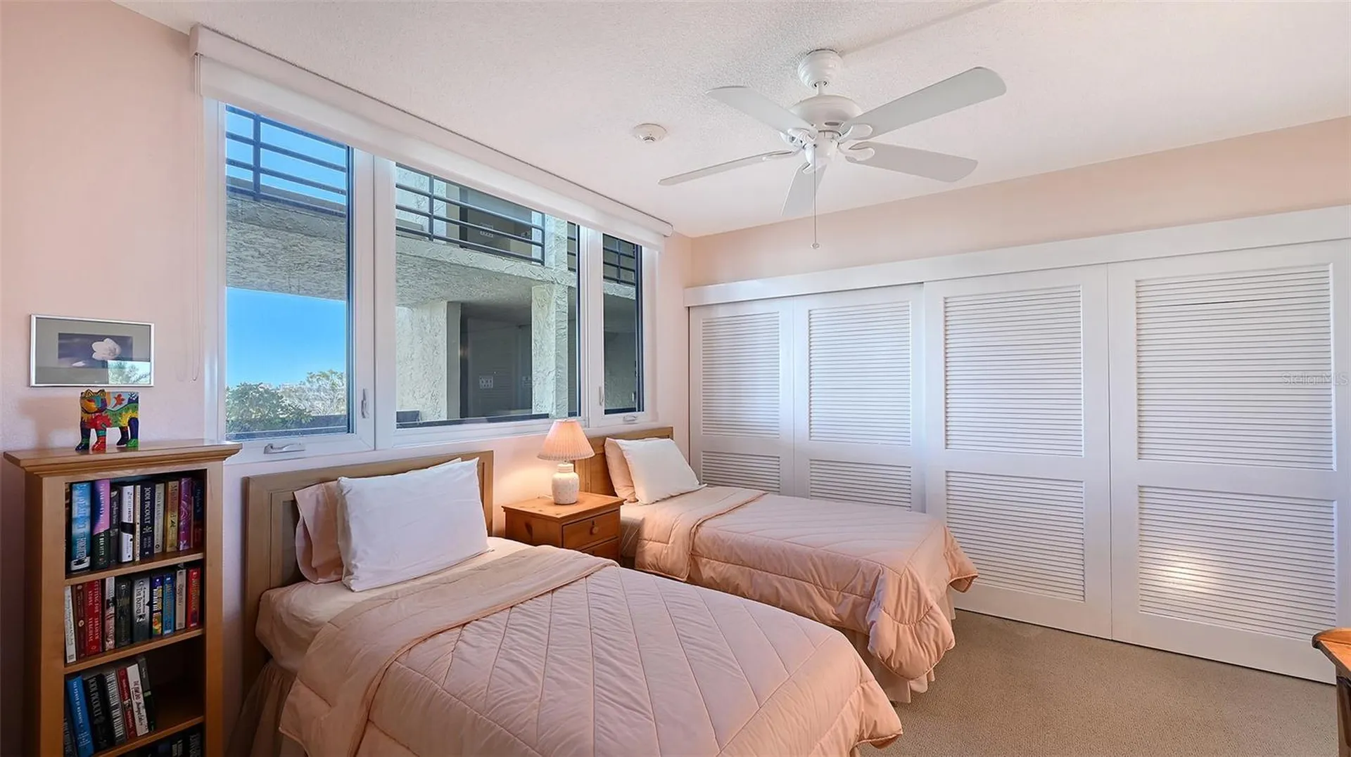 1085 Gulf Of Mexico Drive Longboat Key FL 34228