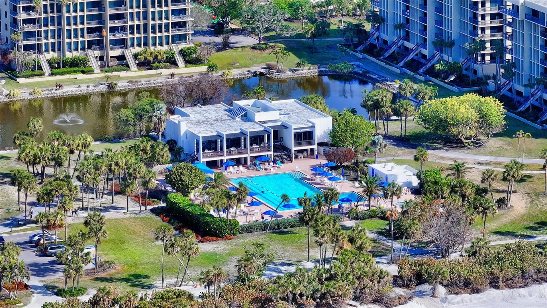 1085 Gulf Of Mexico Drive Longboat Key FL 34228