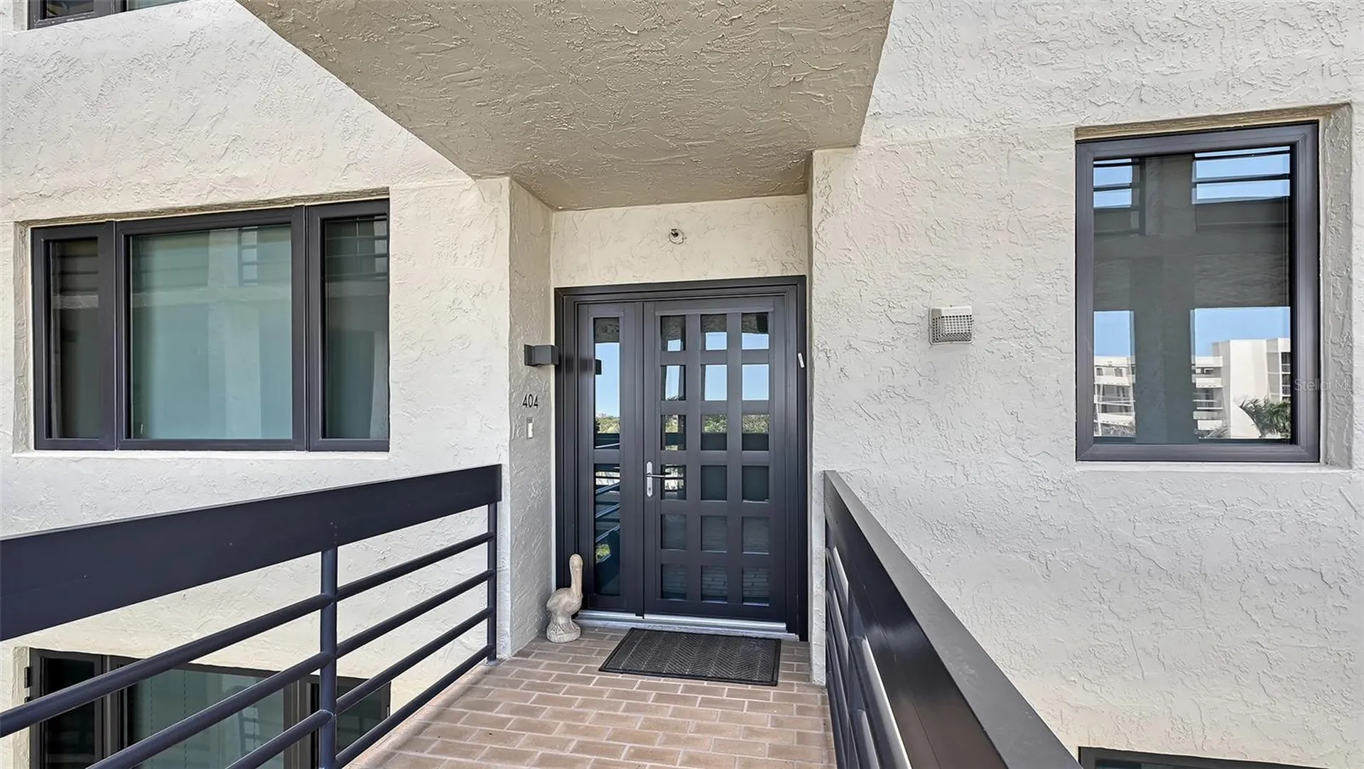 1085 Gulf Of Mexico Drive Longboat Key FL 34228