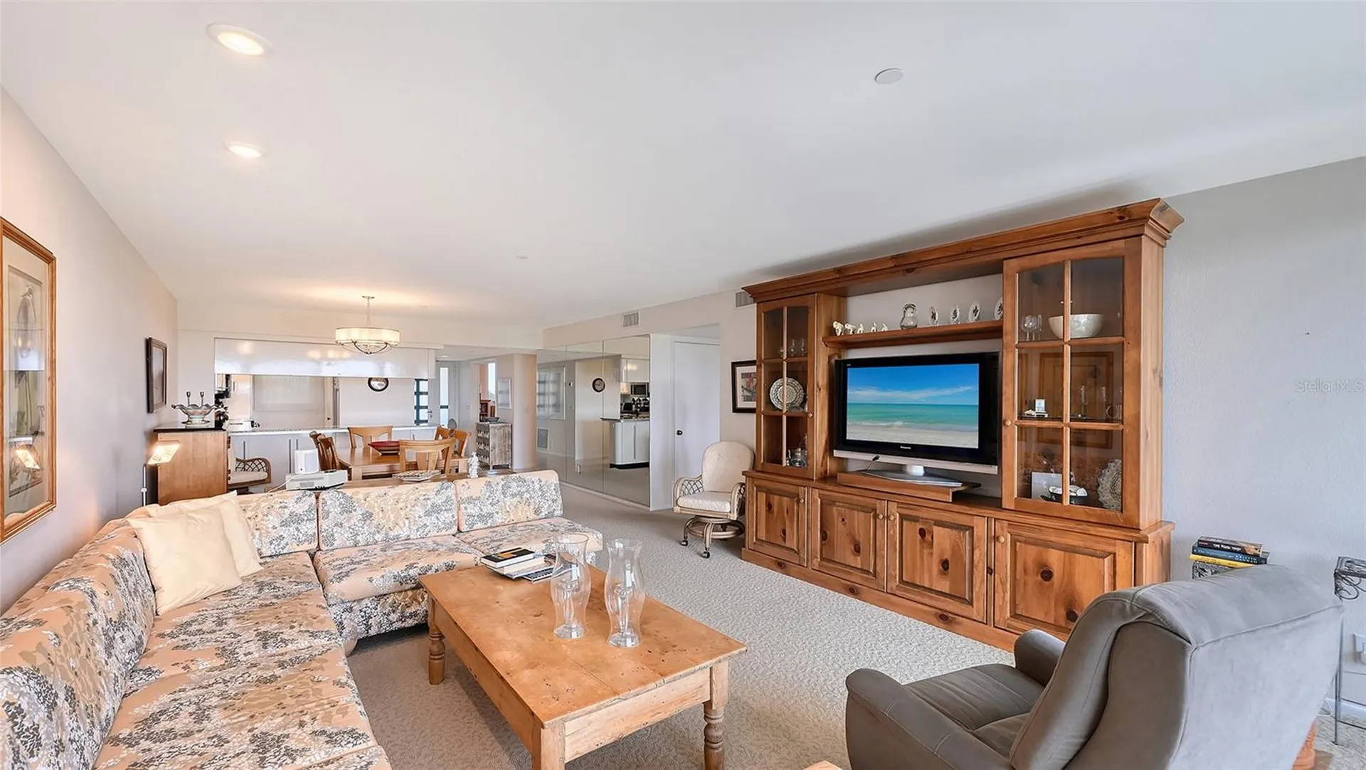 1085 Gulf Of Mexico Drive Longboat Key FL 34228