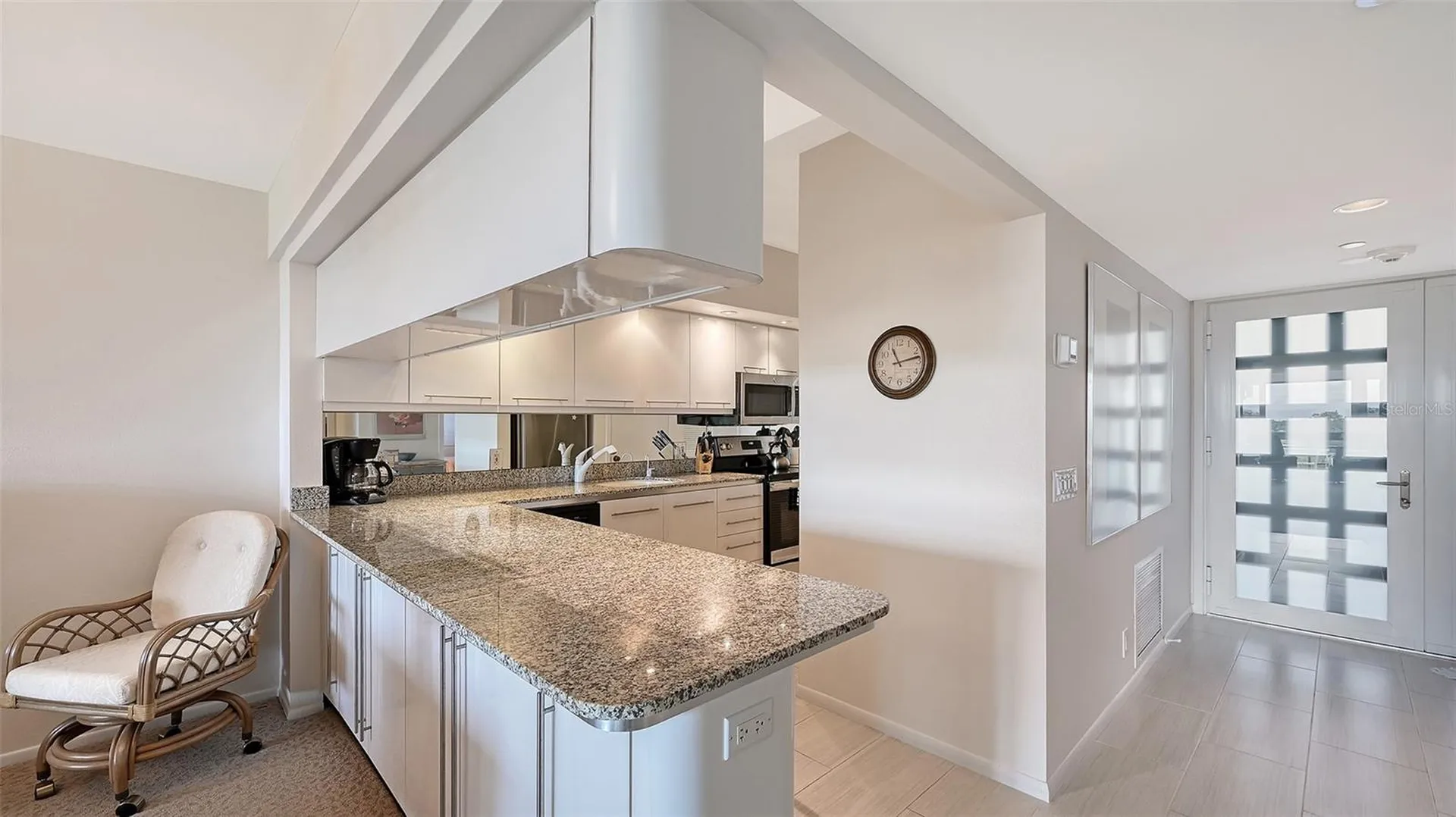 1085 Gulf Of Mexico Drive Longboat Key FL 34228