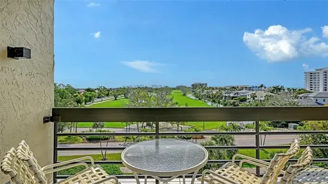 1085 Gulf Of Mexico Drive Longboat Key FL 34228
