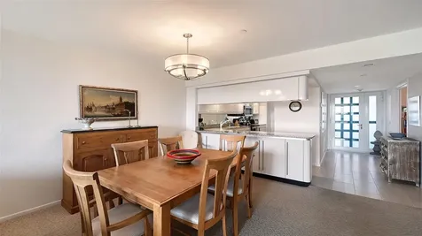 1085 Gulf Of Mexico Drive Longboat Key FL 34228