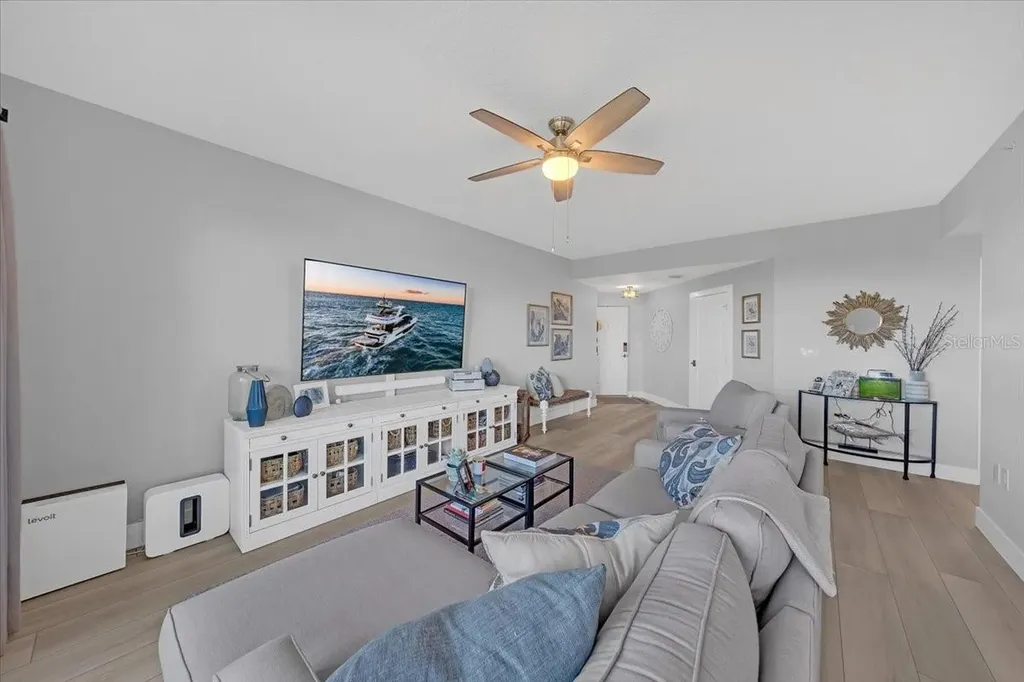 10851 Mangrove Cay Lane NE St Petersburg FL 33716