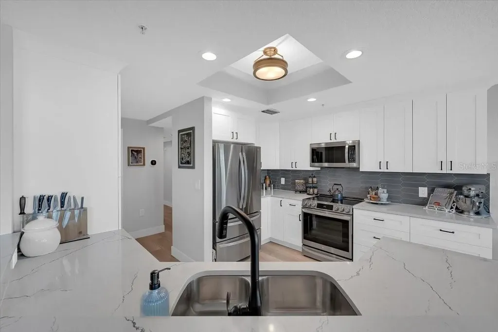 10851 Mangrove Cay Lane NE St Petersburg FL 33716