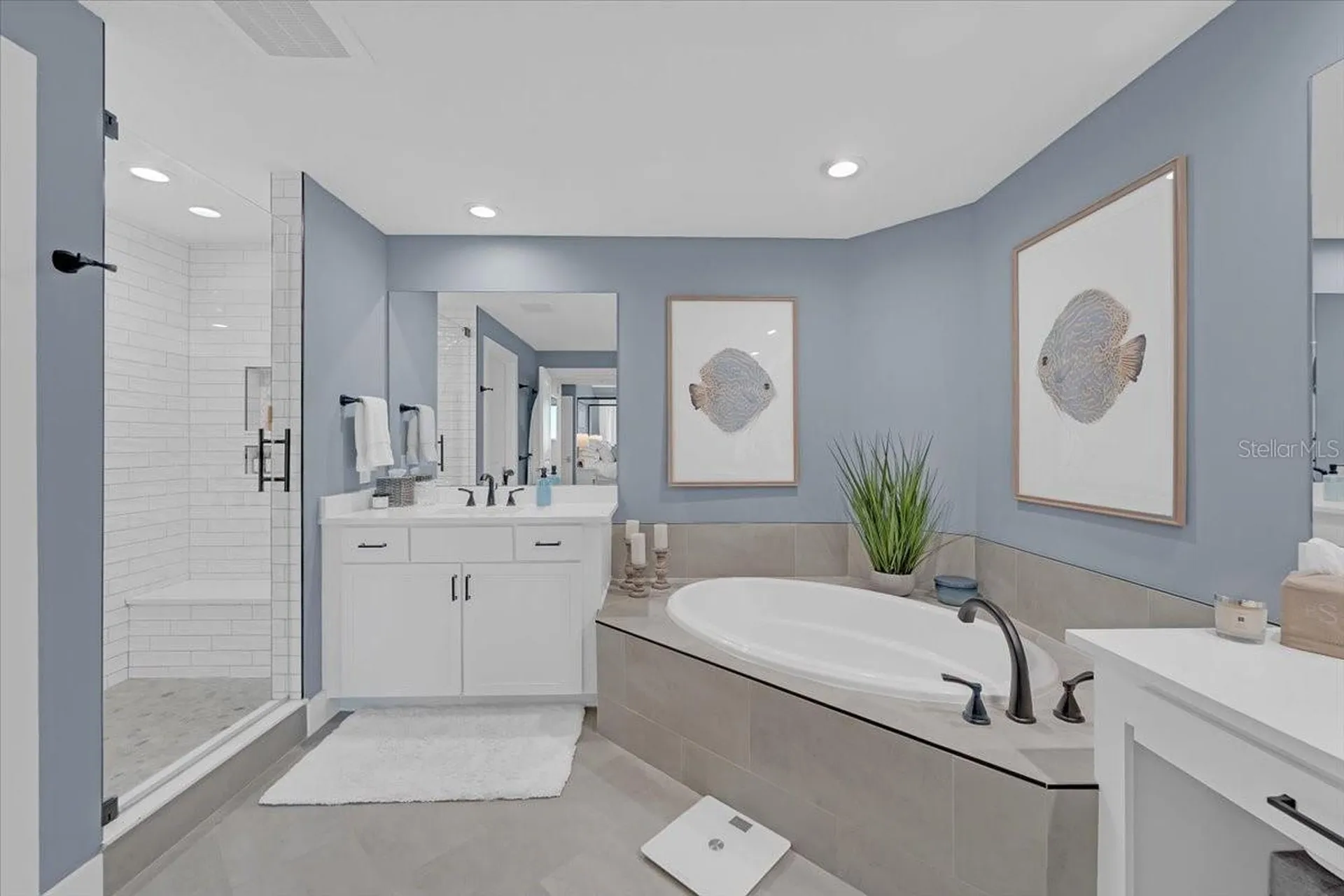 10851 Mangrove Cay Lane NE St Petersburg FL 33716