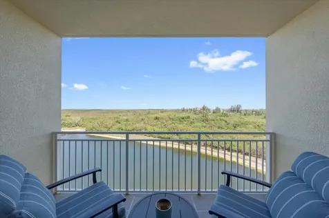 10851 Mangrove Cay Lane NE St Petersburg FL 33716
