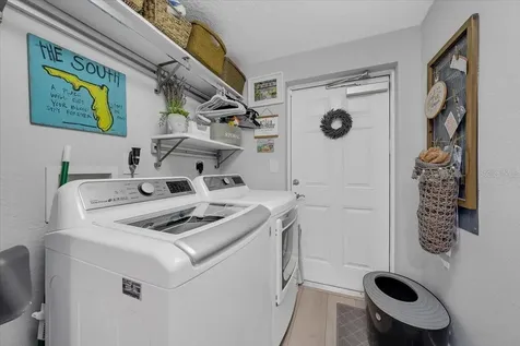 10851 Mangrove Cay Lane NE St Petersburg FL 33716