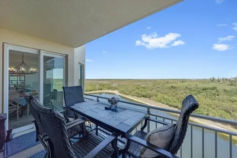 10851 Mangrove Cay Lane NE St Petersburg FL 33716
