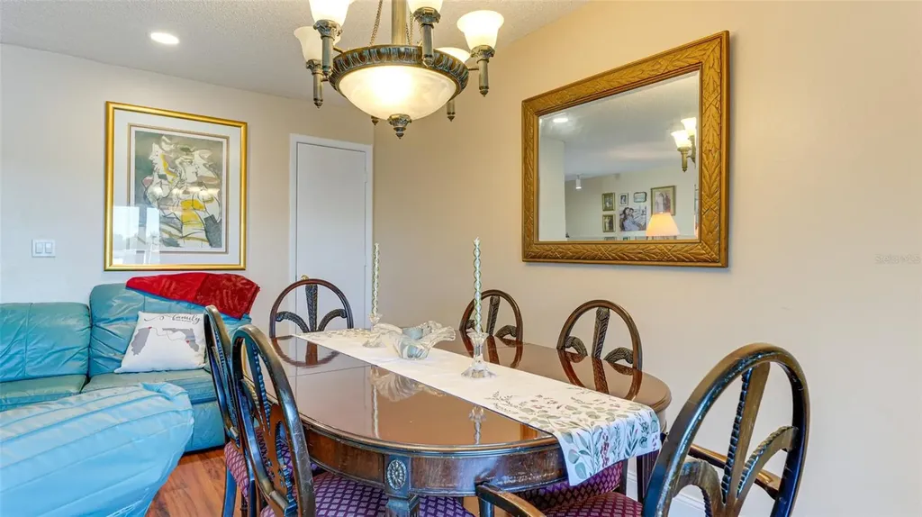 4591 Mohican Trail Sarasota FL 34233