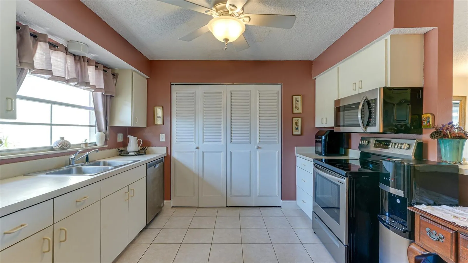 4591 Mohican Trail Sarasota FL 34233