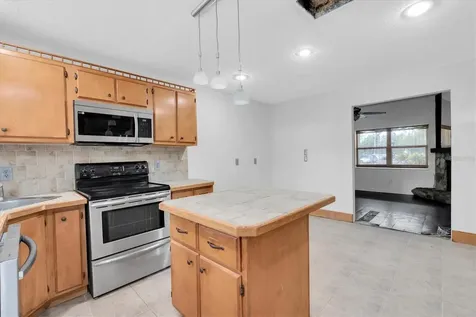 7920 52 Street N Pinellas Park FL 33781