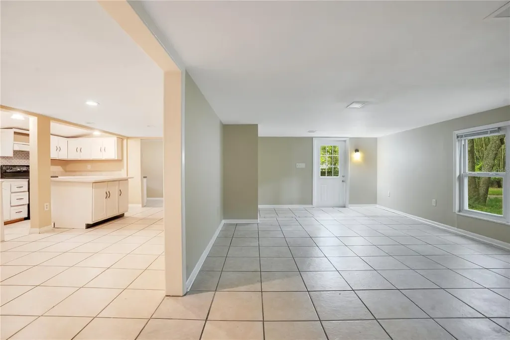 38341 Palm Grove Drive Zephyrhills FL 33542