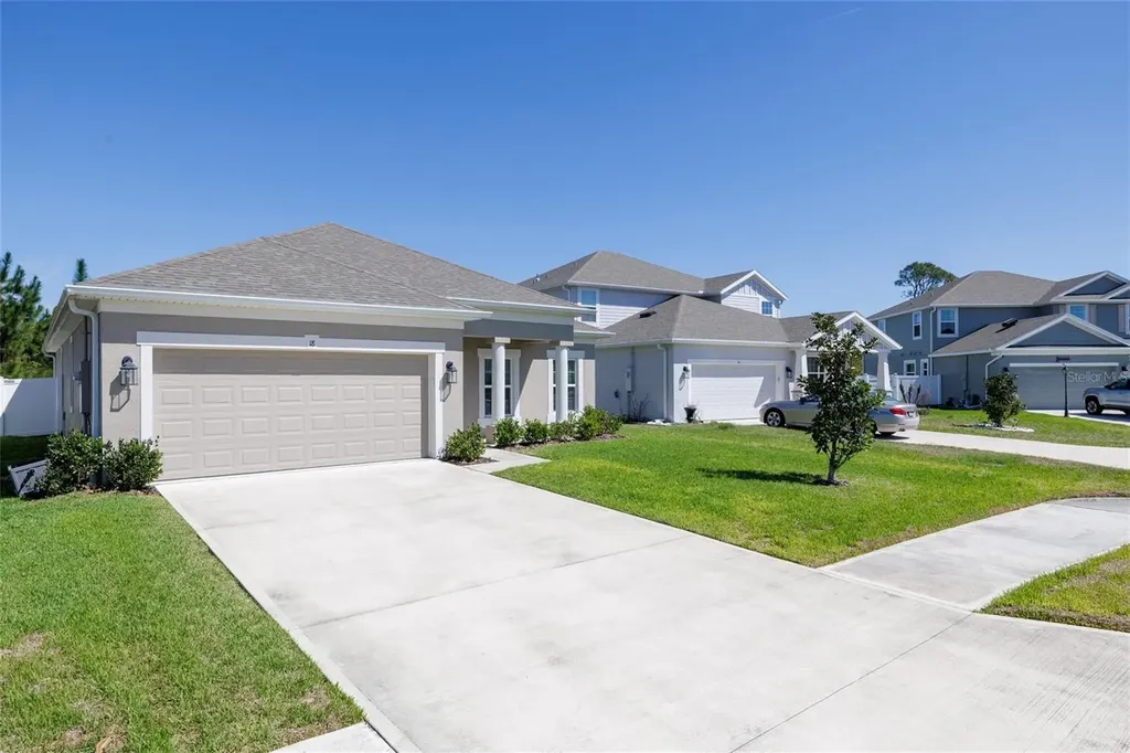 18 Oakleaf Way Palm Coast FL 32137