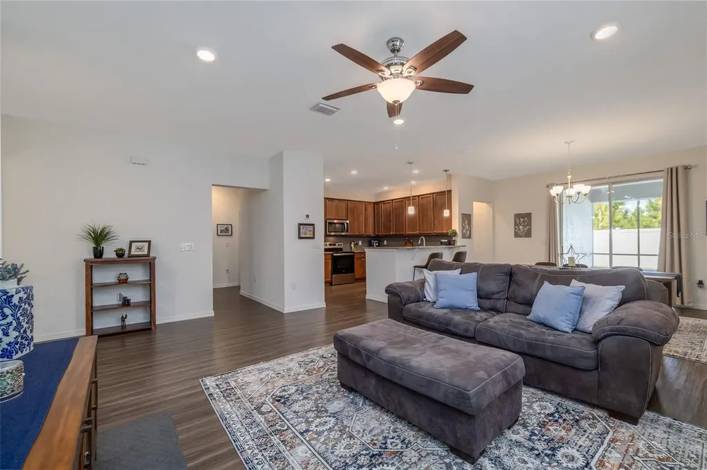 18 Oakleaf Way Palm Coast FL 32137