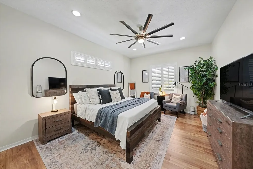 1310 Oxbridge Drive Lutz FL 33549