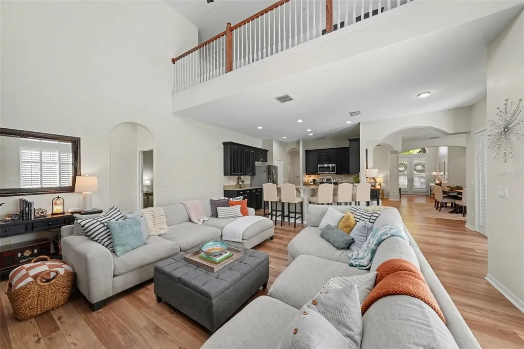 1310 Oxbridge Drive Lutz FL 33549